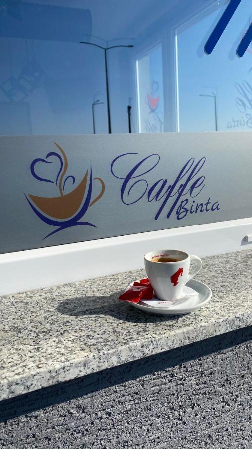 Binta Hostel Vranje Zewnętrze zdjęcie