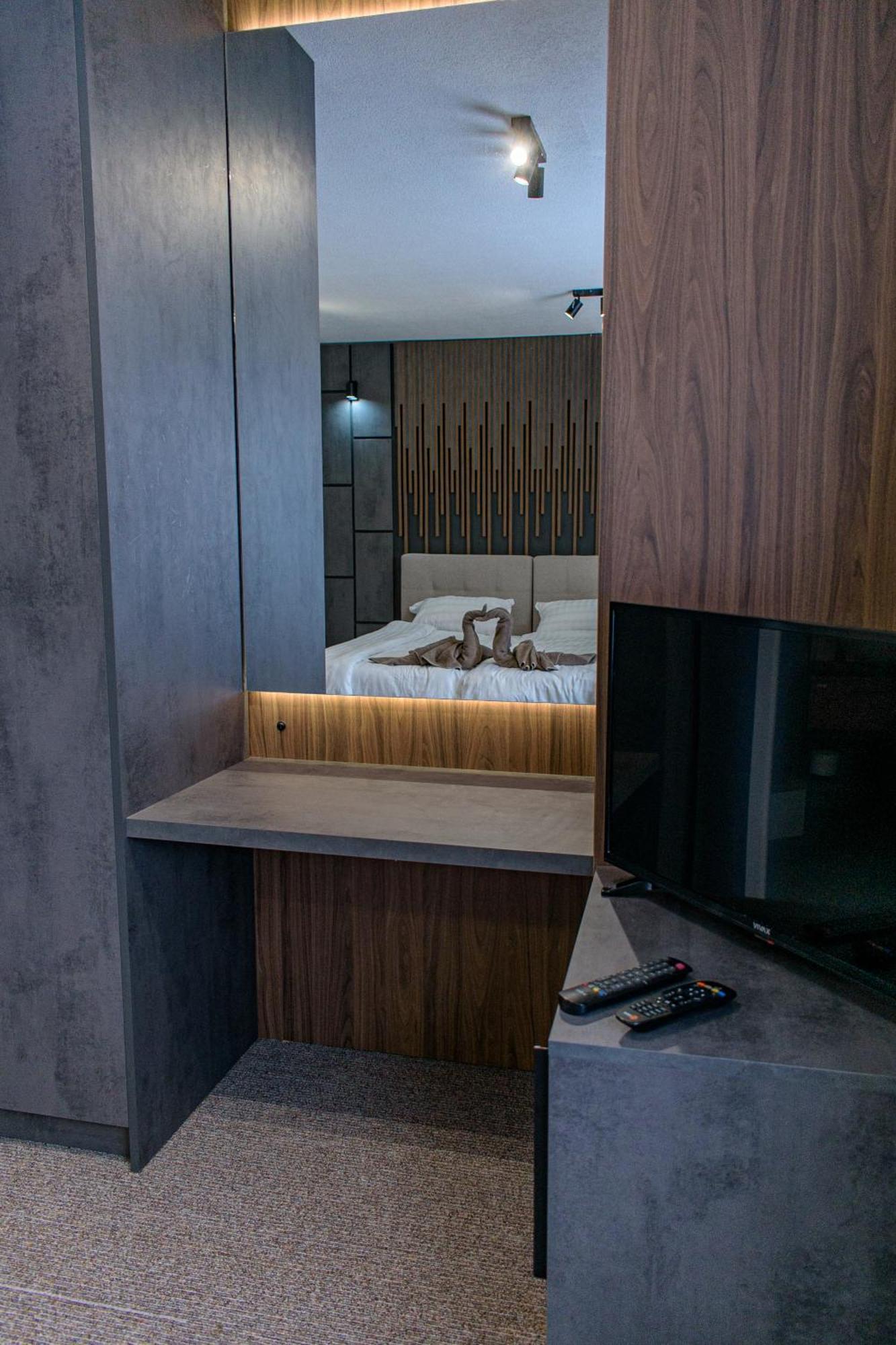 Binta Hostel Vranje Zewnętrze zdjęcie